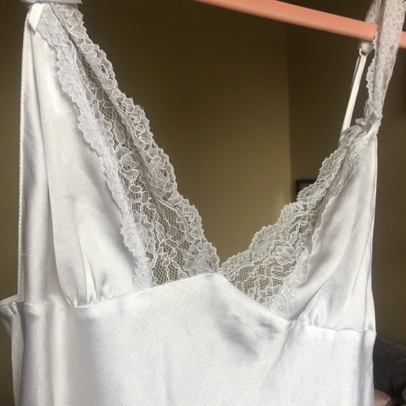 Vintage Victoria’s Secret Silk Sparkle Bridal Slip - Picture 3 of 5